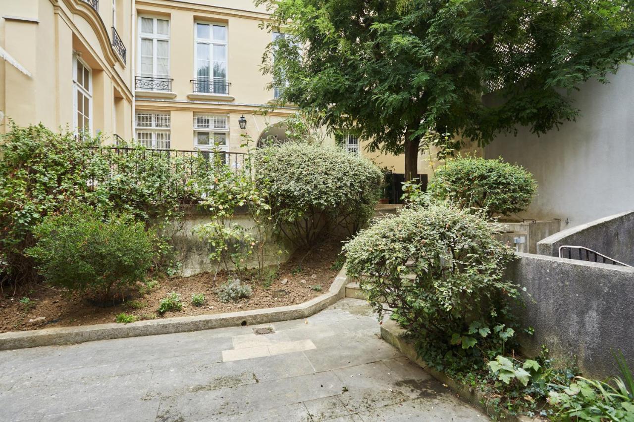 Residence Cosy Appartement Le Marais Place des Vosges  Paris Extérieur photo