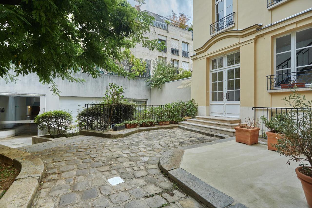 Residence Cosy Appartement Le Marais Place des Vosges  Paris Extérieur photo